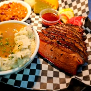 SMOKED BRISKET PLATE